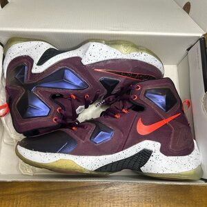 Nike LeBron 13 Mulberry